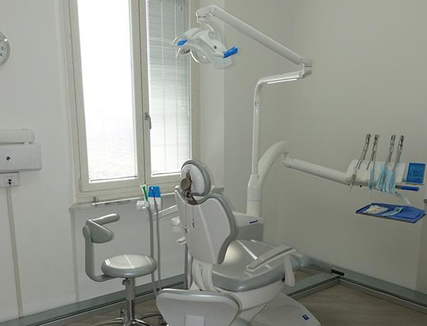Gemignani Clinica Dentale Lucca sede di Volterra sala 1